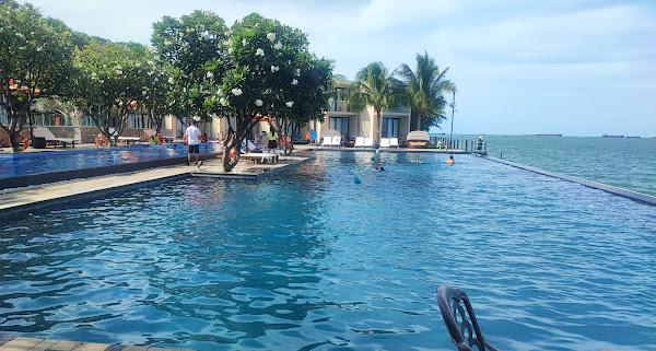 Marina Bay Resort Spa